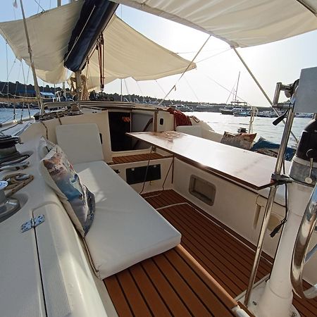 Dormire In Barca A Vela Maratea Exterior foto